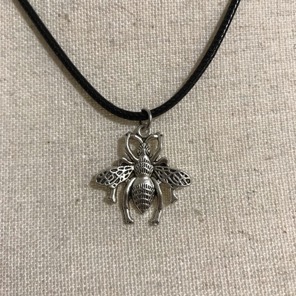 Jewelry - Bumble Bee Necklace